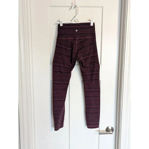 Lululemon High Times Leggings - textured maroon sz 4 - Picture 3 of 7